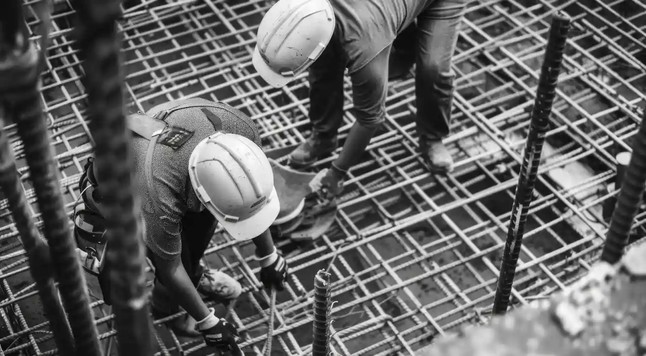 الخرسانة لاحقة الشد